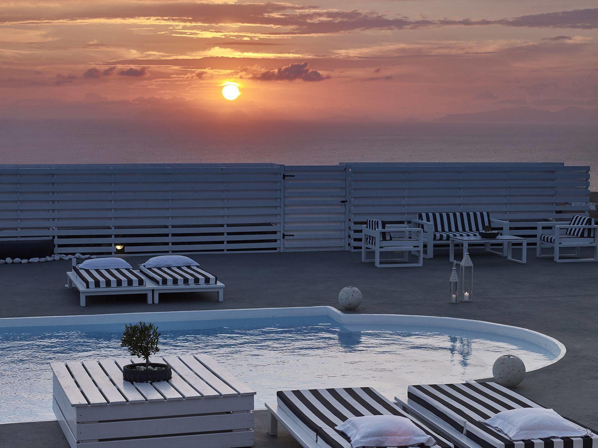 Mythique Villas & Suites Oía Exterior foto